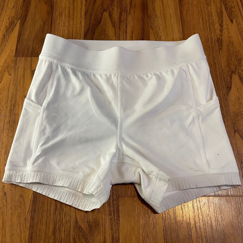 Lululemon White Biker Shorts Womens Size 4 Athletic Yoga Pockets Nylon Lycra